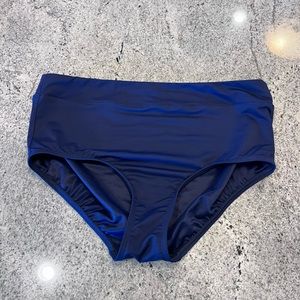Lands’ End Navy Blue High Waisted Tummy Control Swimsuit Bottoms Size 16